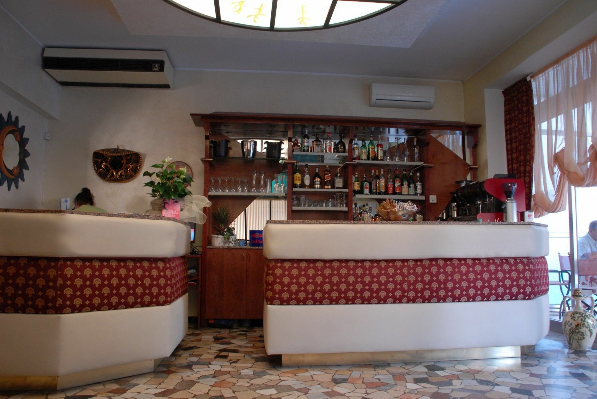 Hotel Sombrero Римини Экстерьер фото